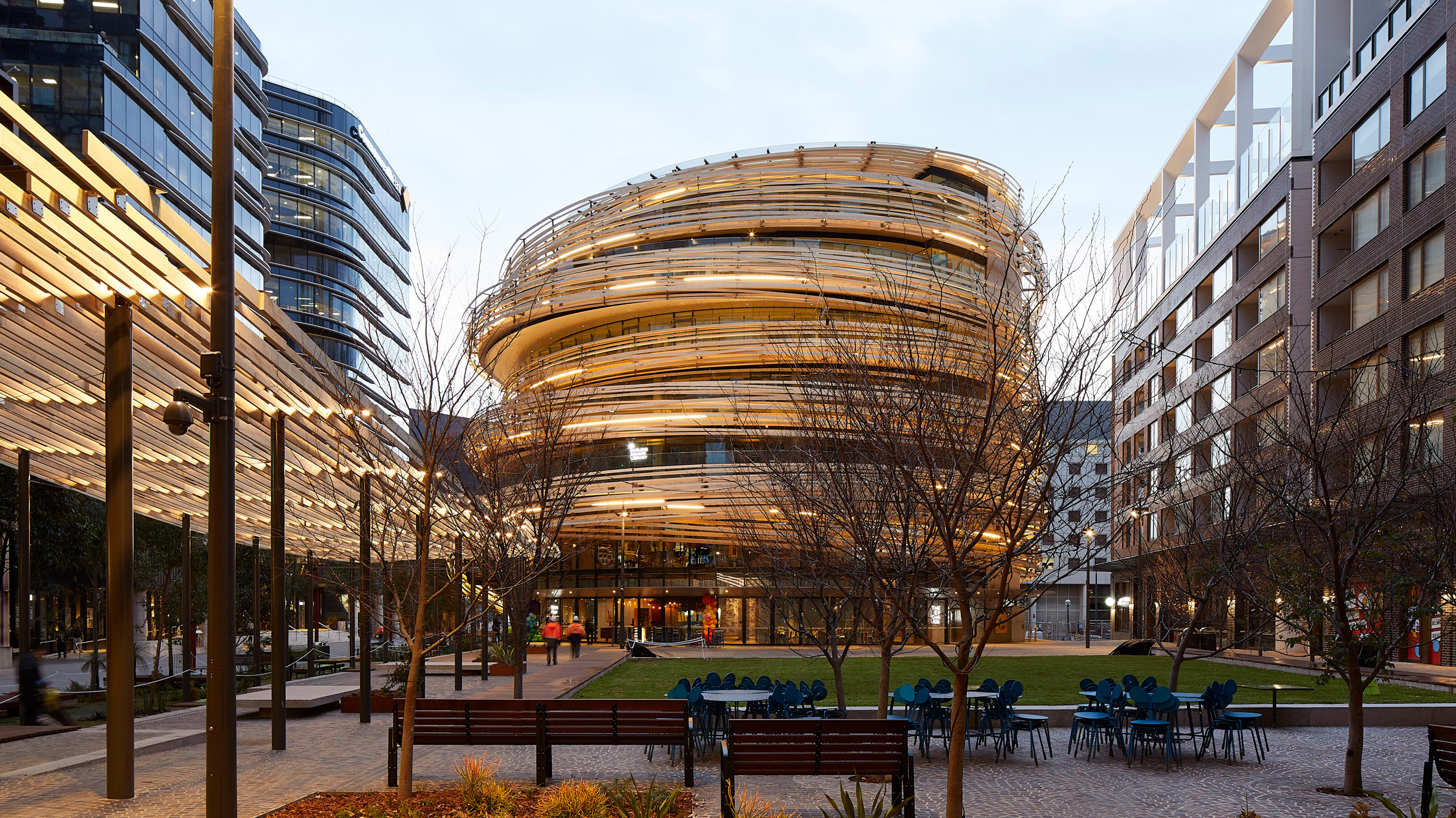the-exchange-kengo-kuma-architecture-public-leisure-sydney-australia_dezeen_2364_hero